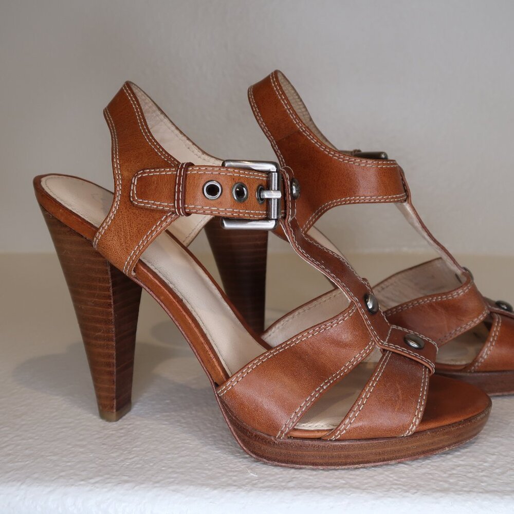 Coach Sandal Vegan Leather Size 7 Heal Camel - Picture 1 of 7